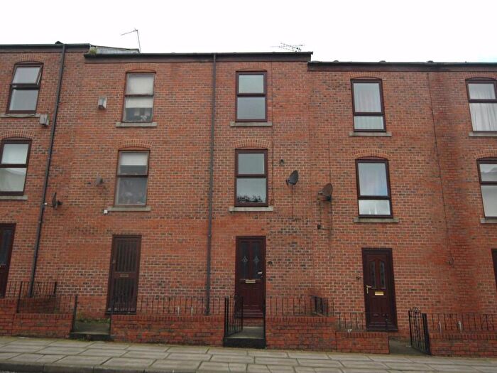 2 Bedroom Town House To Rent In Barleycorn Place, Sunderland, Off Toward Road, SR1