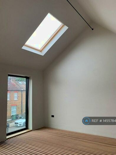 4 Bedroom Semi-Detached House To Rent In King's Road, London, N17