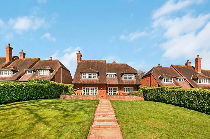 3 Bedroom Country House For Sale In Goldings, Hertford, SG14