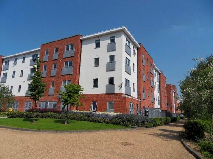 1 Bedroom Flat To Rent In Taywood Road, Northolt, UB5