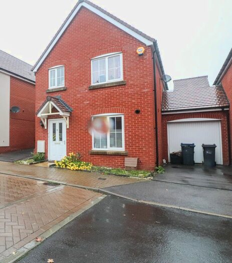 3 Bedroom Link Detached House To Rent In Merrington Way, Tidworth, SP9