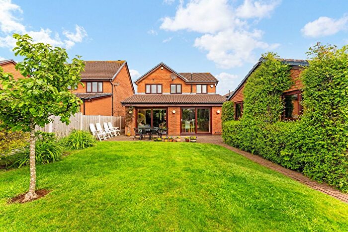 4 Bedroom Detached House For Sale In Bembridge Close, Widnes, WA8
