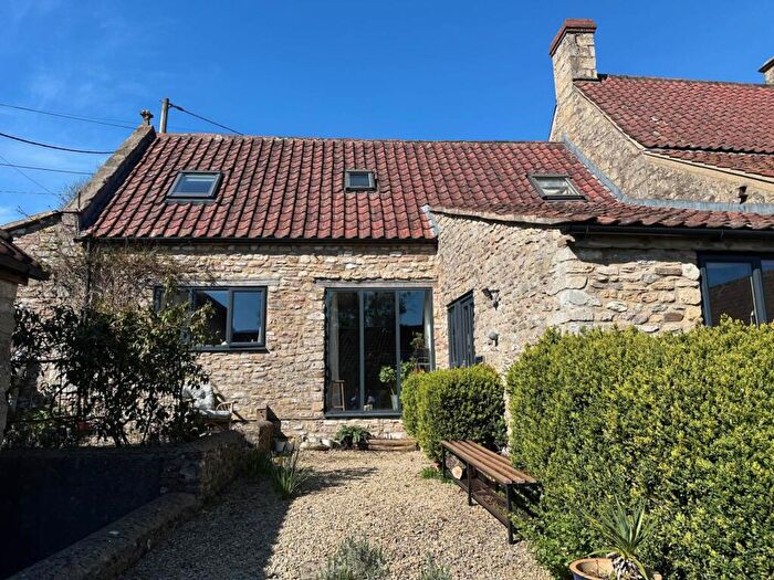 3 Bedroom Semi Detached House To Rent In Whatley, BA11