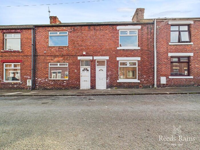 3 Bedroom Terraced House For Sale In Albert Street, Chilton, Ferryhill, Durham, DL17