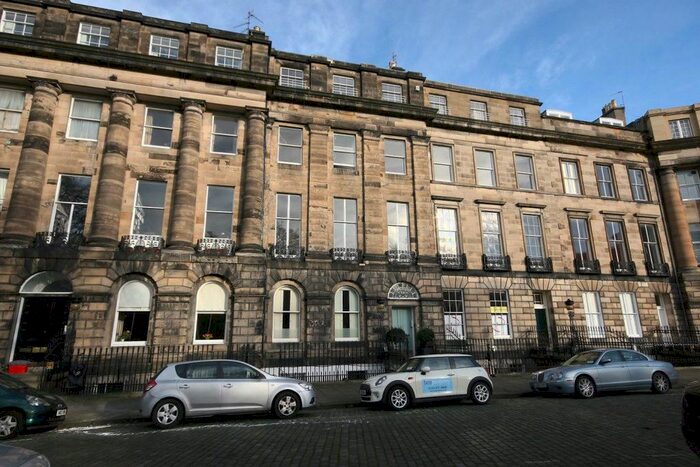 3 Bedroom Flat To Rent In Moray Place, New Town, Edinburgh, EH3