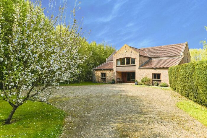 6 Bedroom Barn Conversion For Sale In Church Lane, Tilney Hall, King's Lynn, PE34
