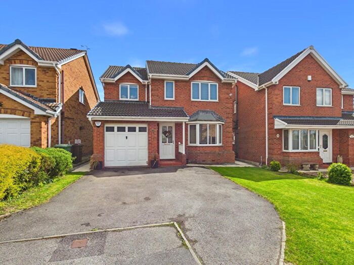 4 Bedroom Detached House For Sale In Henley Drive, Featherstone, Pontefract, WF7