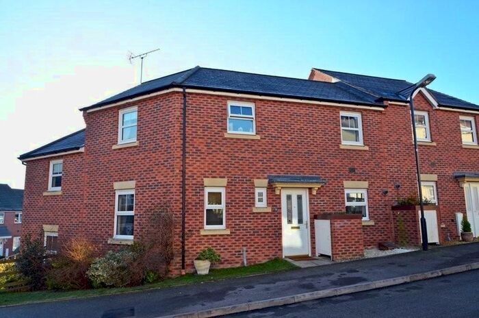 3 Bedroom Property To Rent In Sissinghurst Close, Rugby, CV22