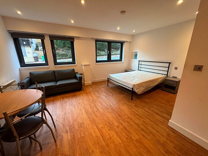 1 Bedroom Flat To Rent In Bluecoat House, Nottingham, Nottinghamshire, NG1