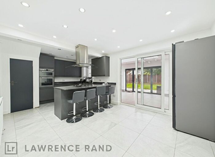 3 Bedroom Semi Detached House To Rent In Deane Avenue, Ruislip, HA4