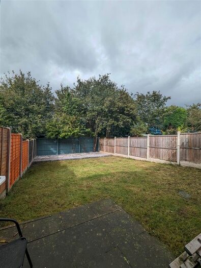 3 Bedroom Detached House To Rent In Burnfields Way, Aldridge, Walsall, WS9