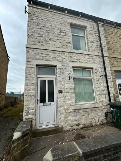 3 Bedroom Property To Rent In Buller Street, Bradford, BD4
