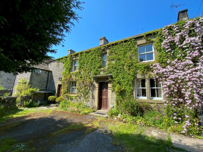 5 Bedroom Detached House For Sale In Yew Tree House, Sheldon, DE45