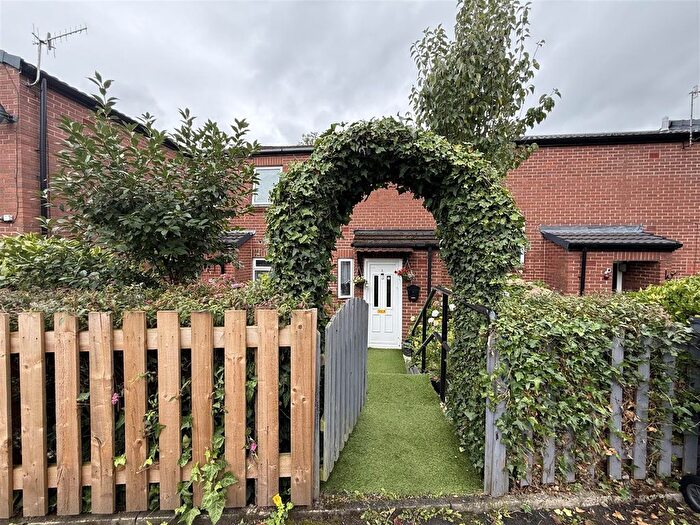 3 Bedroom Terraced House For Sale In Woodside Street, Carrbrook, Stalybridge, SK15