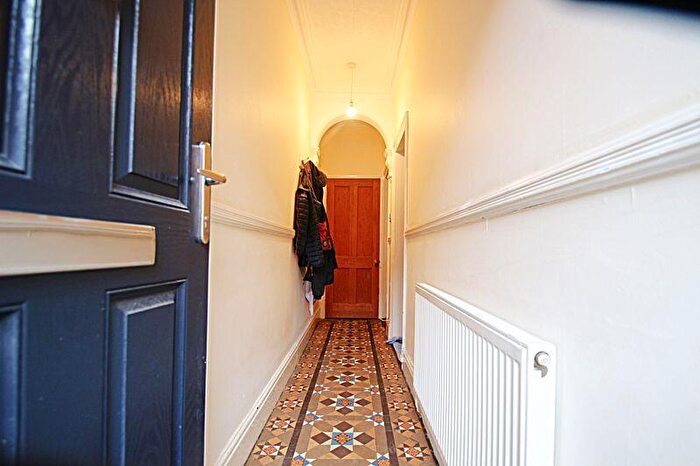 3 Bedroom Terraced House For Sale In King Edward Road, Rugby, CV21
