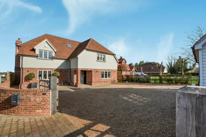 5 Bedroom Detached House For Sale In Canterbury Road, Challock, Ashford, TN25