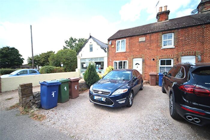 2 Bedroom Cottage To Rent In High Road, Fobbing, Essex, SS17