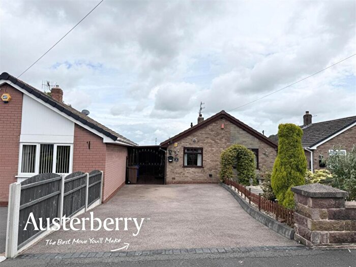 2 Bedroom Detached Bungalow For Sale In Longnor Place, Stoke-On-Trent, ST2