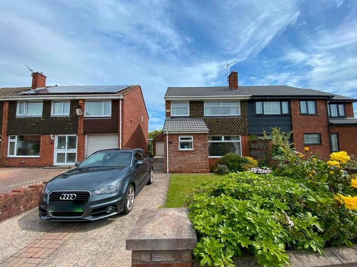 3 Bedroom Semi-Detached House To Rent In Ladman Road, Bristol, BS14