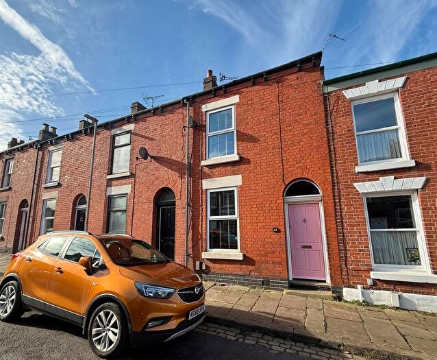 2 Bedroom Terraced House For Sale In Peel Street, Macclesfield, SK11