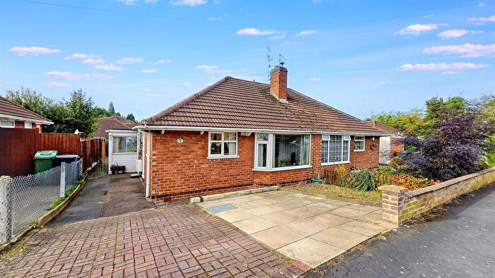 2 Bedroom Semi-detached Bungalow For Sale In Rutland Drive, Thurmaston, LE4