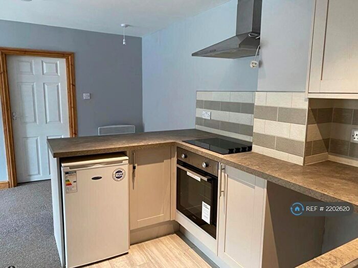 2 Bedroom Flat To Rent In Brook Street, Grantham, NG31