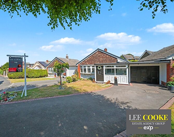 2 Bedroom Bungalow For Sale In Royal Oak Drive, Bishops Wood, Stafford, ST19