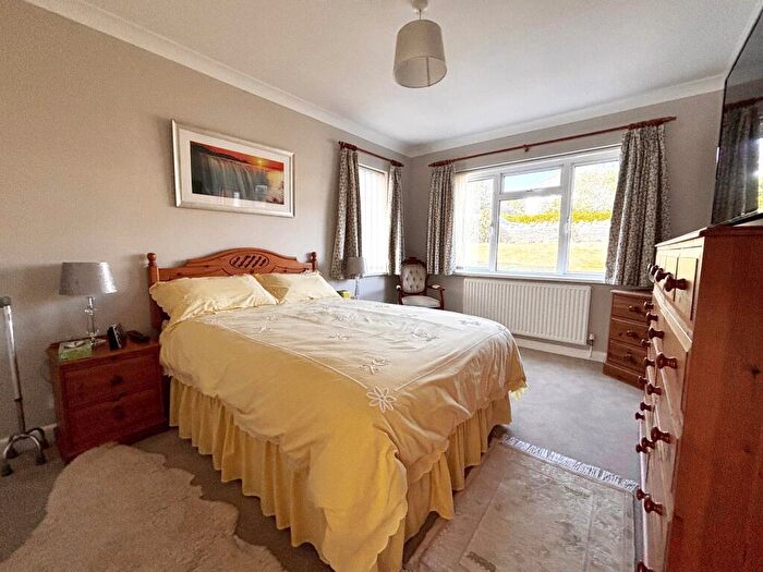 2 Bedroom Flat For Sale In Purbeck Court, De Moulham Road, Swanage, Dorset, BH19 - Photo 10