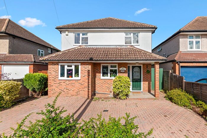 4 Bedroom Detached House For Sale In Craddocks Avenue, Ashtead, KT21