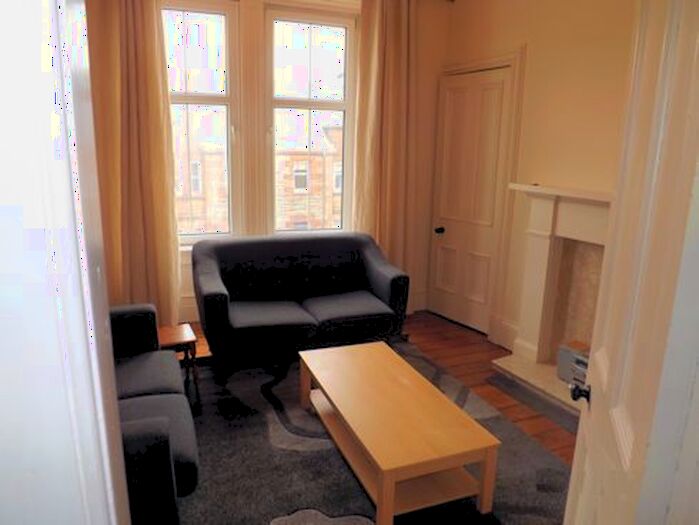 2 Bedroom Flat To Rent In Kirk Street, Campbeltown, PA28