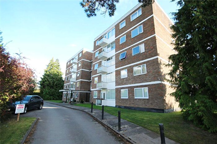 2 Bedroom Flat To Rent In Lansdown Road, Cheltenham, GL51