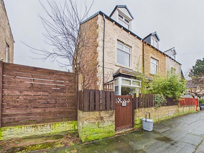 4 Bedroom Semi Detached House For Sale In Granville Road, Morecambe, LA3