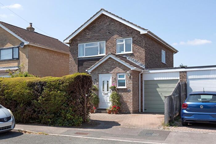 3 Bedroom Detached House For Sale In Blind Lane, Southwick, BA14