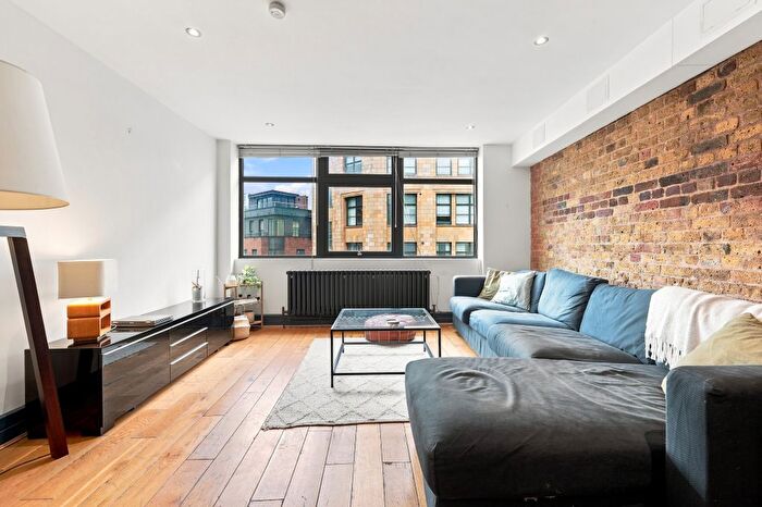 2 Bedroom Flat To Rent In Commercia Street, London, E1