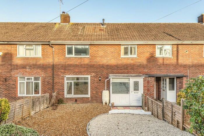 4 Bedroom Terraced House To Rent In Garbett Road, Winchester, SO23