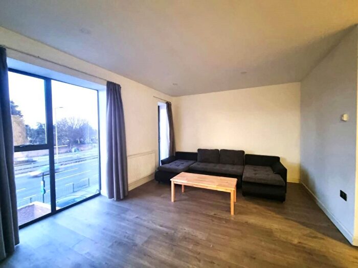 1 Bedroom Flat To Rent In Butchers Road, London, E16