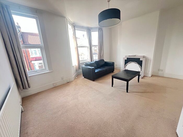 2 Bedroom Flat To Rent In London, M17