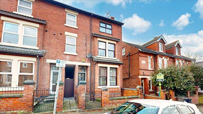 3 Bedroom Town House For Sale In Gregory Street, Ilkeston, DE7