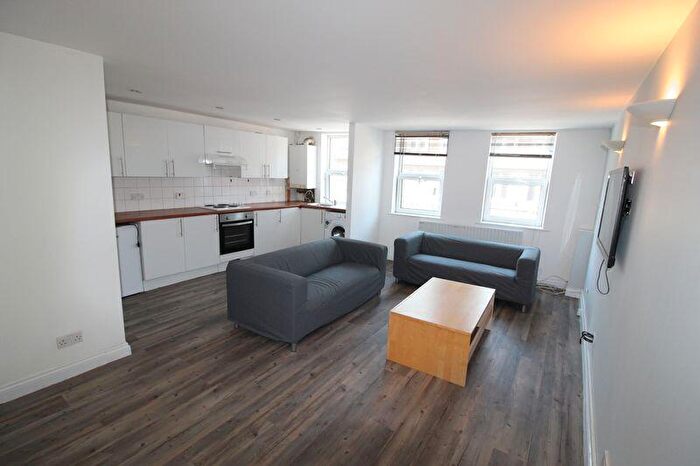 6 Bedroom Flat To Rent In Banks House, Wimborne Road, BH9