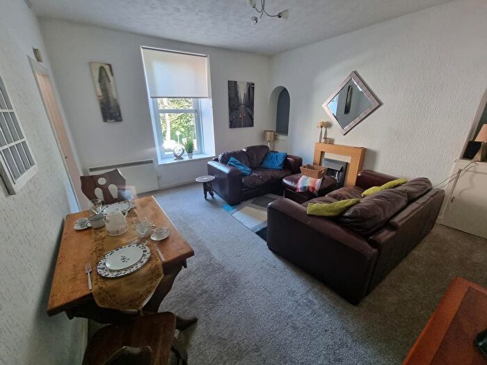 1 Bedroom Apartment To Rent In Skene Street, First Floor Right, AB10