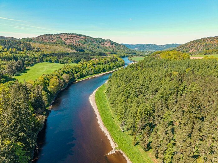 Country House For Sale In Cargill, Perthshire, PH1