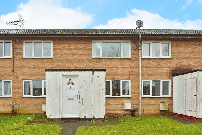 2 Bedroom Maisonette For Sale In Ormonde, Stantonbury, Milton Keynes, MK14