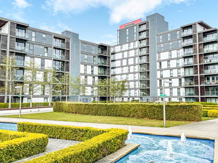 1 Bedroom Apartment For Sale In Merrivale Mews, Milton Keynes, MK9