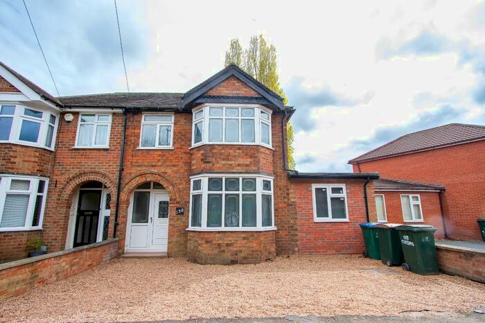 5 Bedroom Semi-Detached House To Rent In The Chesils, Styvechale, Coventry, CV3