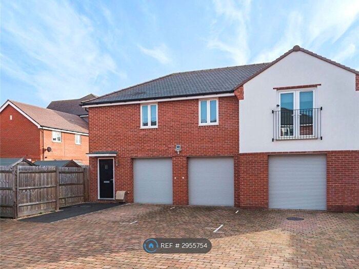 2 Bedroom Detached House To Rent In Firecracker Drive, Sarisbury Green, SO31