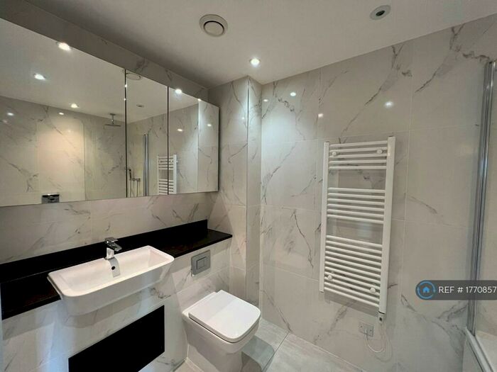 Studio To Rent In Ivy Point, Tower Hamlets, London, E3