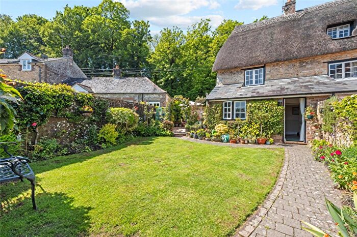 4 Bedroom Semi-Detached House For Sale In Bradford Peverell, Dorset, DT2