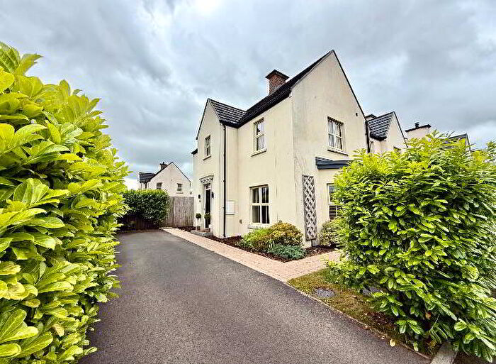 3 Bedroom Semi-Detached House For Sale In Oak Country Manor, L'Derry, BT47