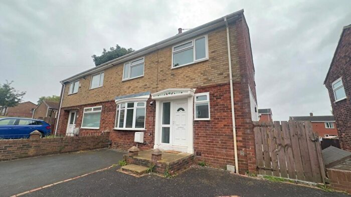 3 Bedroom Semi-Detached House To Rent In Prospect View, West Rainton, Houghton Le Spring, Durham, DH4