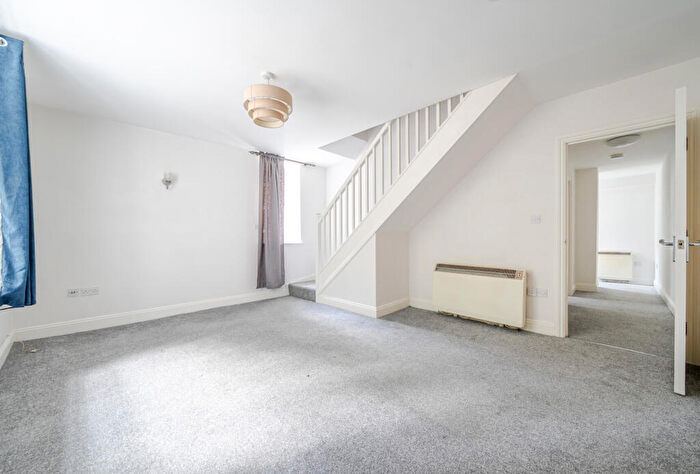 2 Bedroom Apartment For Sale In Willsbridge House, Willsbridge Hill, Bristol, BS30